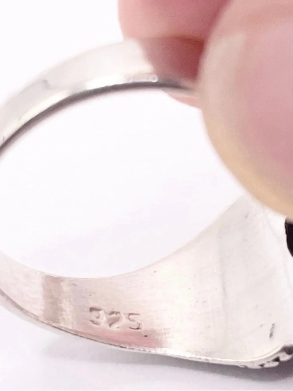 925 Sterling Silver size elegant